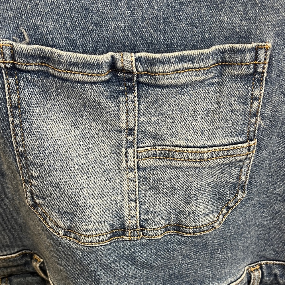 Ava & Viv Medium Blue Denim Short Overalls - Picture 5 of 10